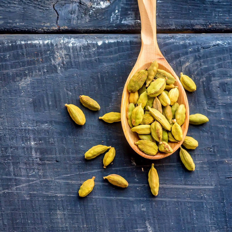 CARDAMOM OIL