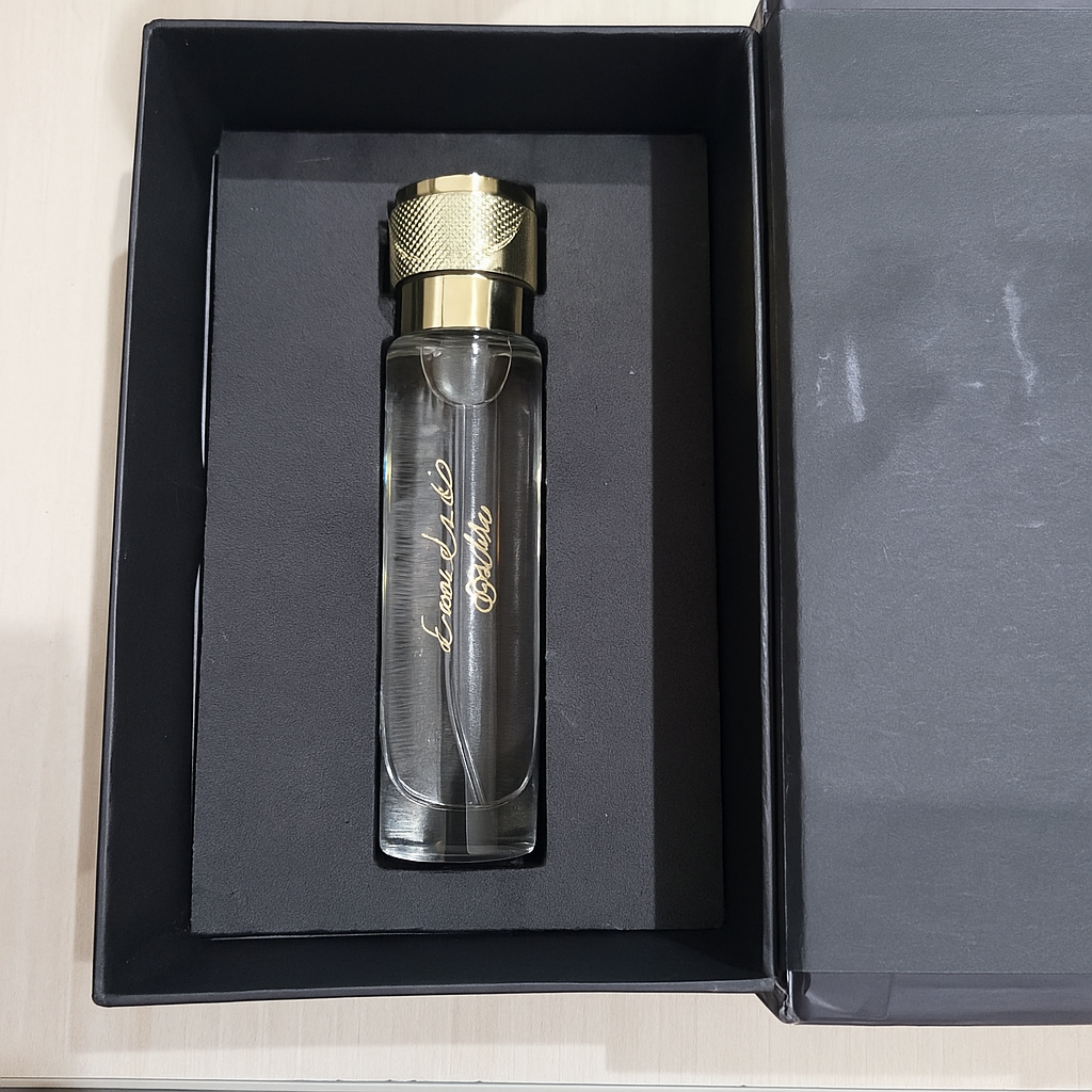 Gift Box 30 ml x 1(La vi est Belle)