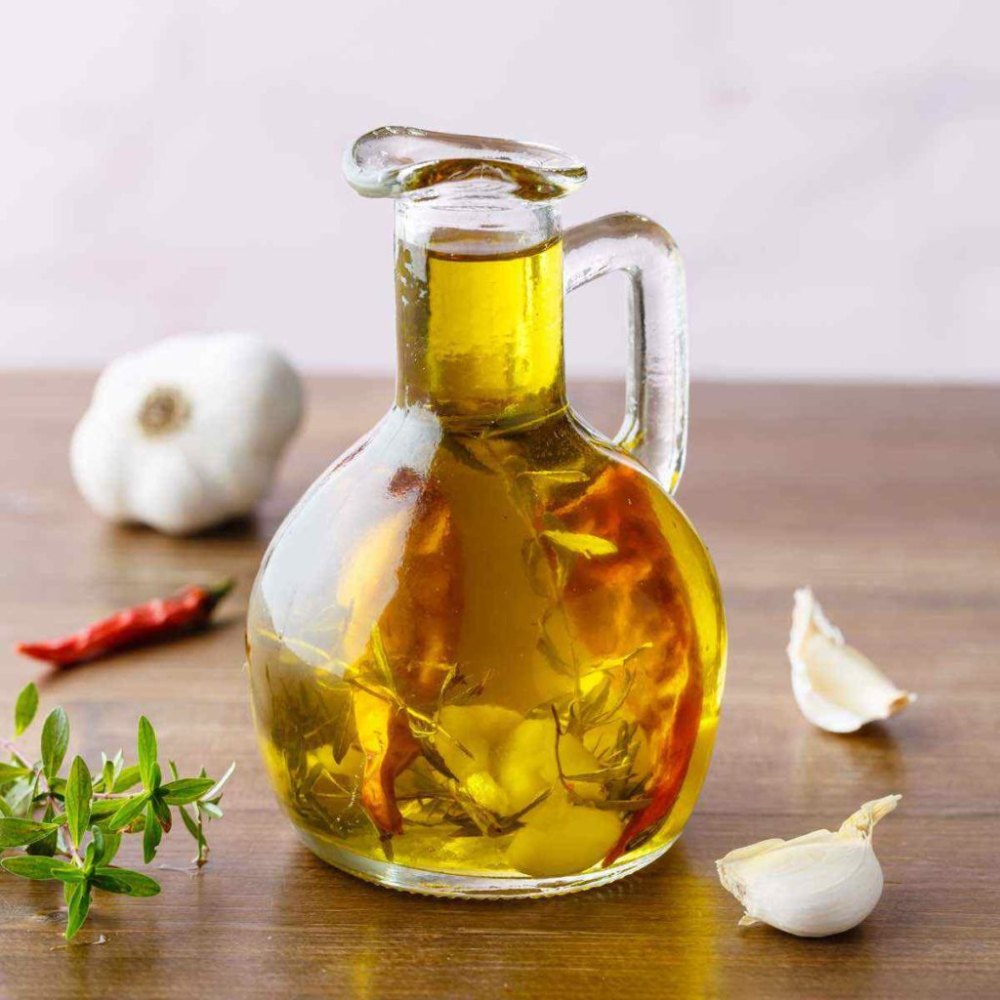 GARLIC OIL